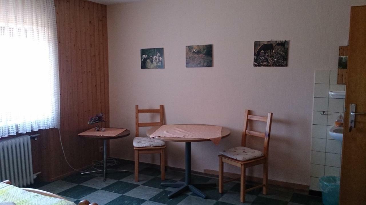 Gaestehaus Burgwald-Trekking Mittelsimtshausen Eksteriør billede