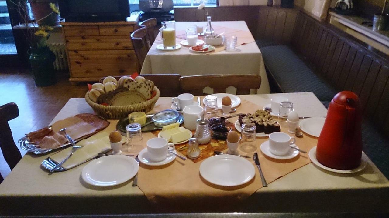 Gaestehaus Burgwald-Trekking Mittelsimtshausen Eksteriør billede